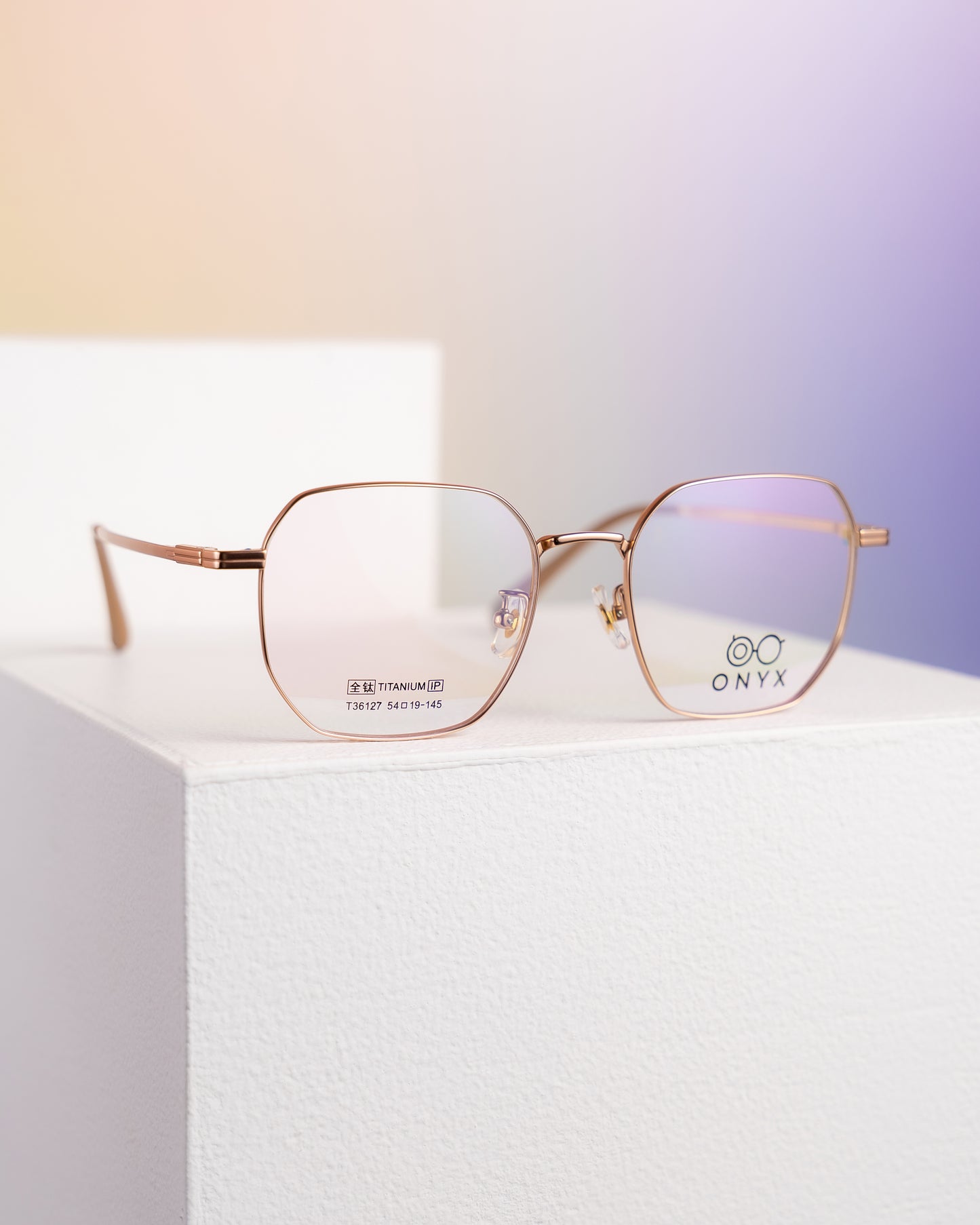 Onyx Titanio