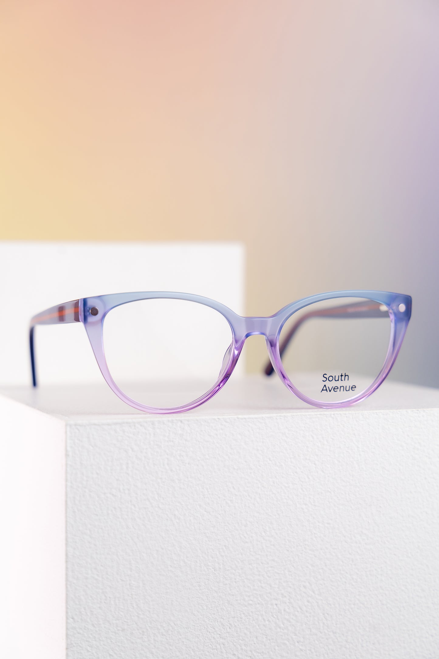 South Avenue + 4 Clips