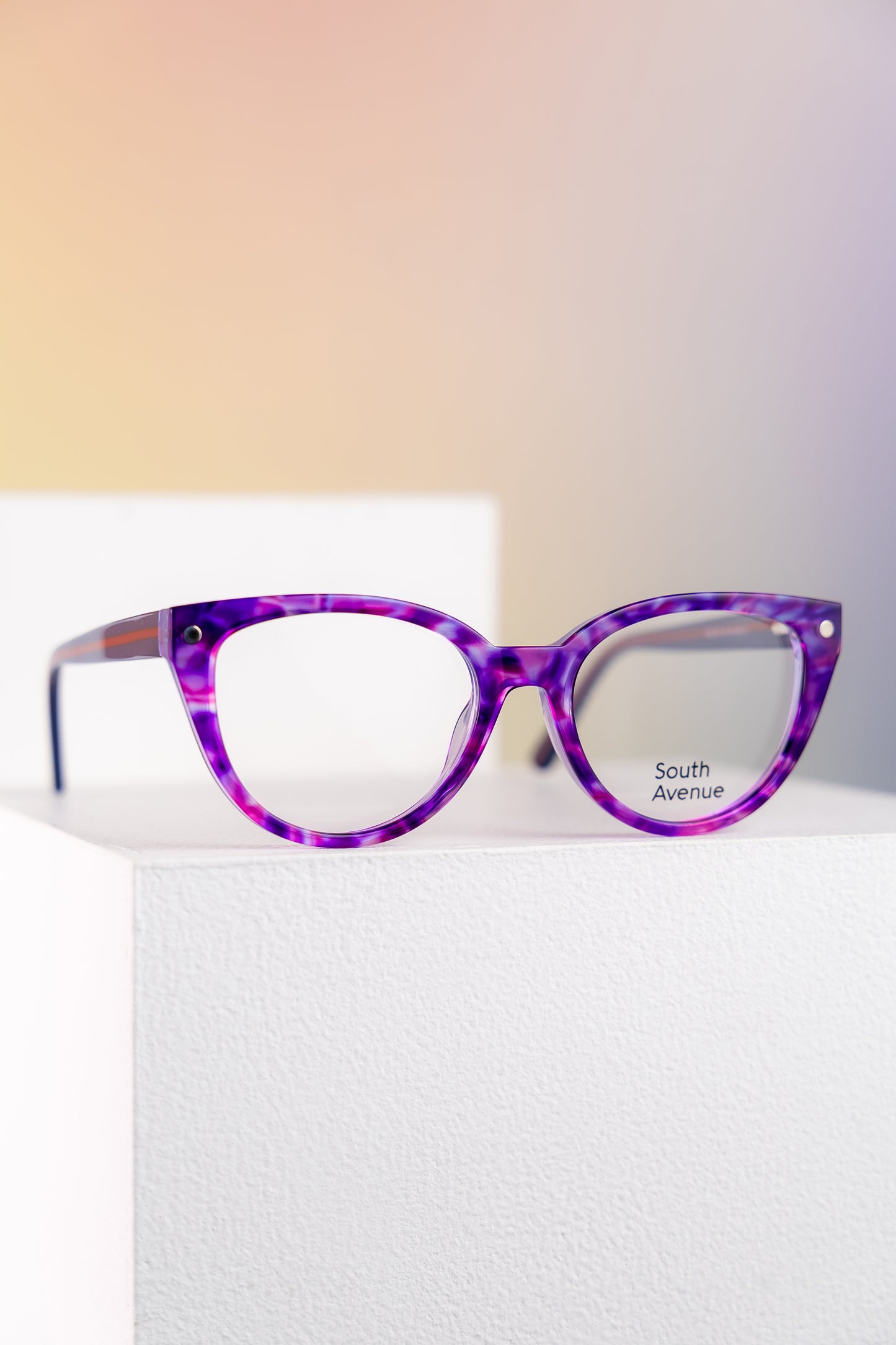 South Avenue + 4 Clips