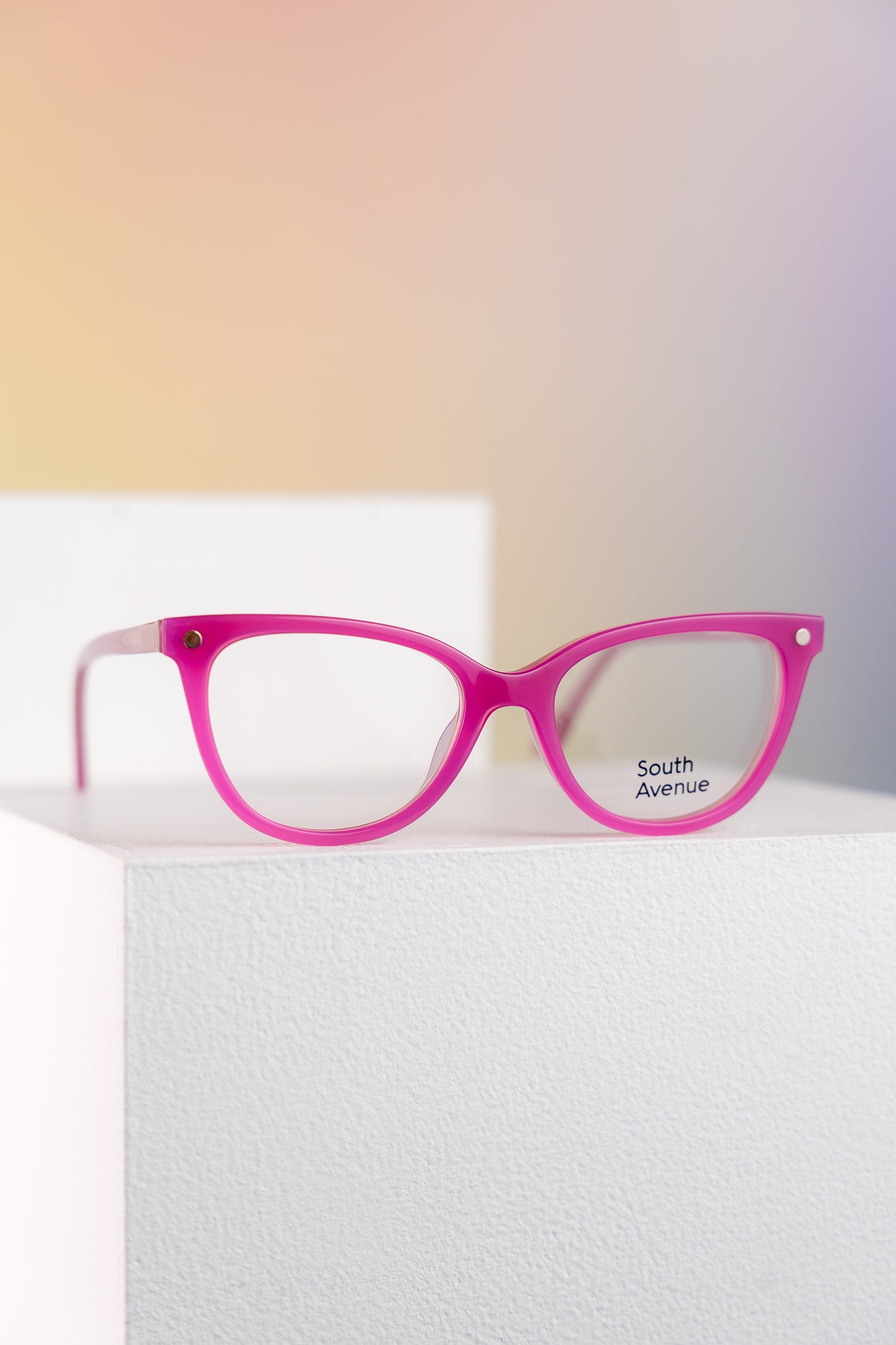 South Avenue + 4 Clips